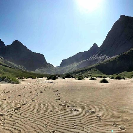 Appartement Lofoten Seaview à Ballstad Extérieur photo