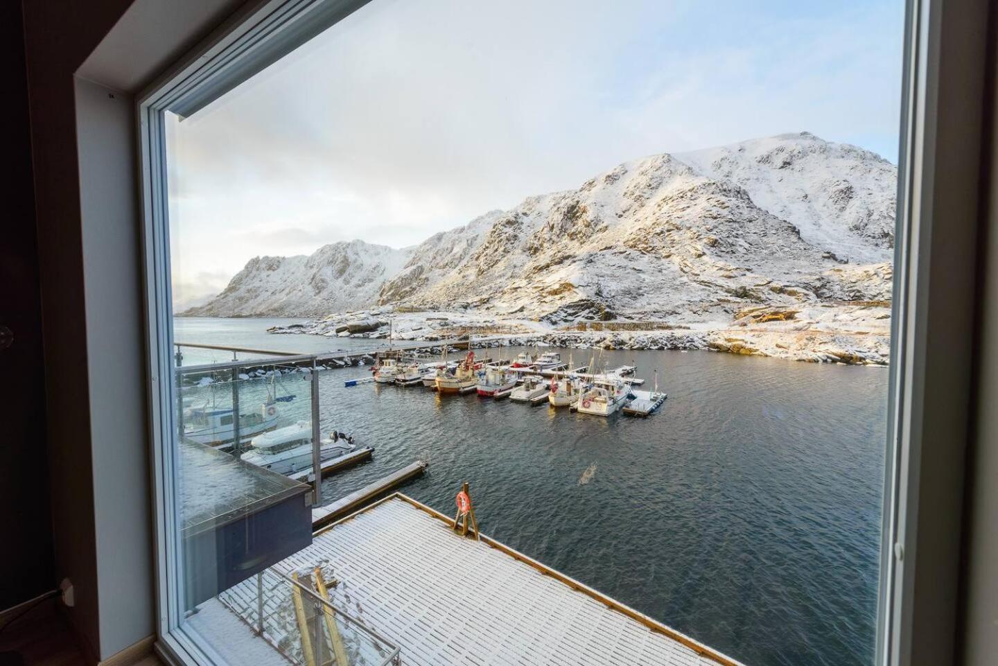 Appartement Lofoten Seaview à Ballstad Extérieur photo