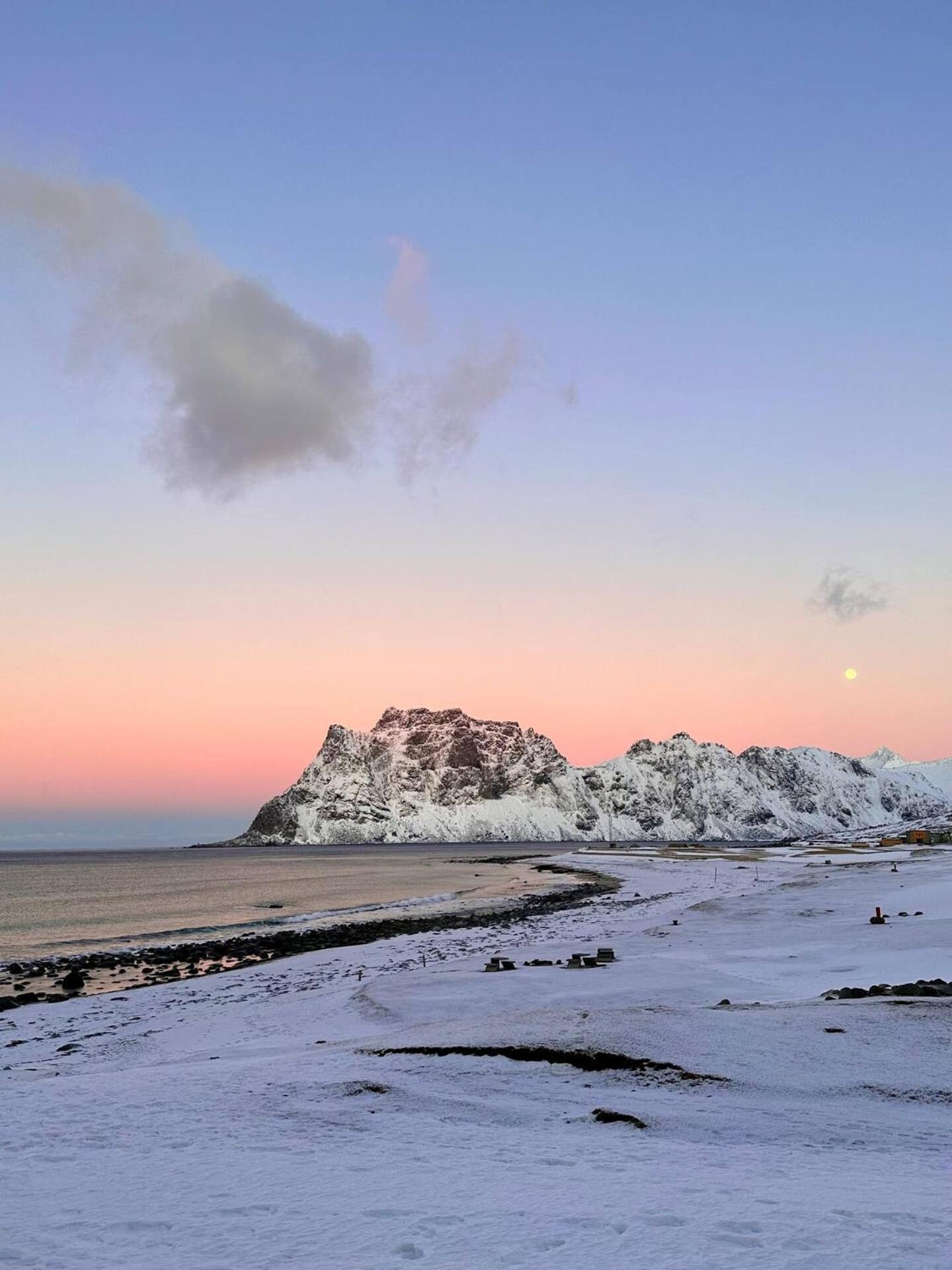 Appartement Lofoten Seaview à Ballstad Extérieur photo