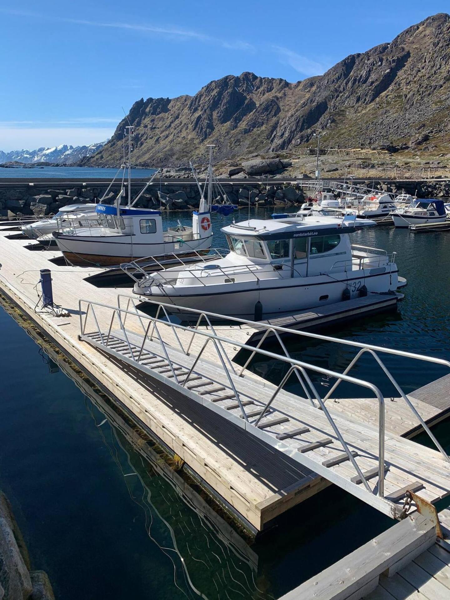 Appartement Lofoten Seaview à Ballstad Extérieur photo